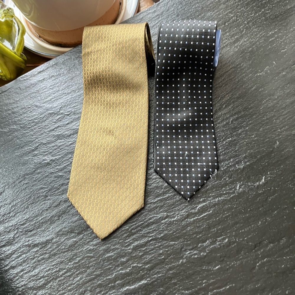 2 pc. Bundle 💯Silk Ties